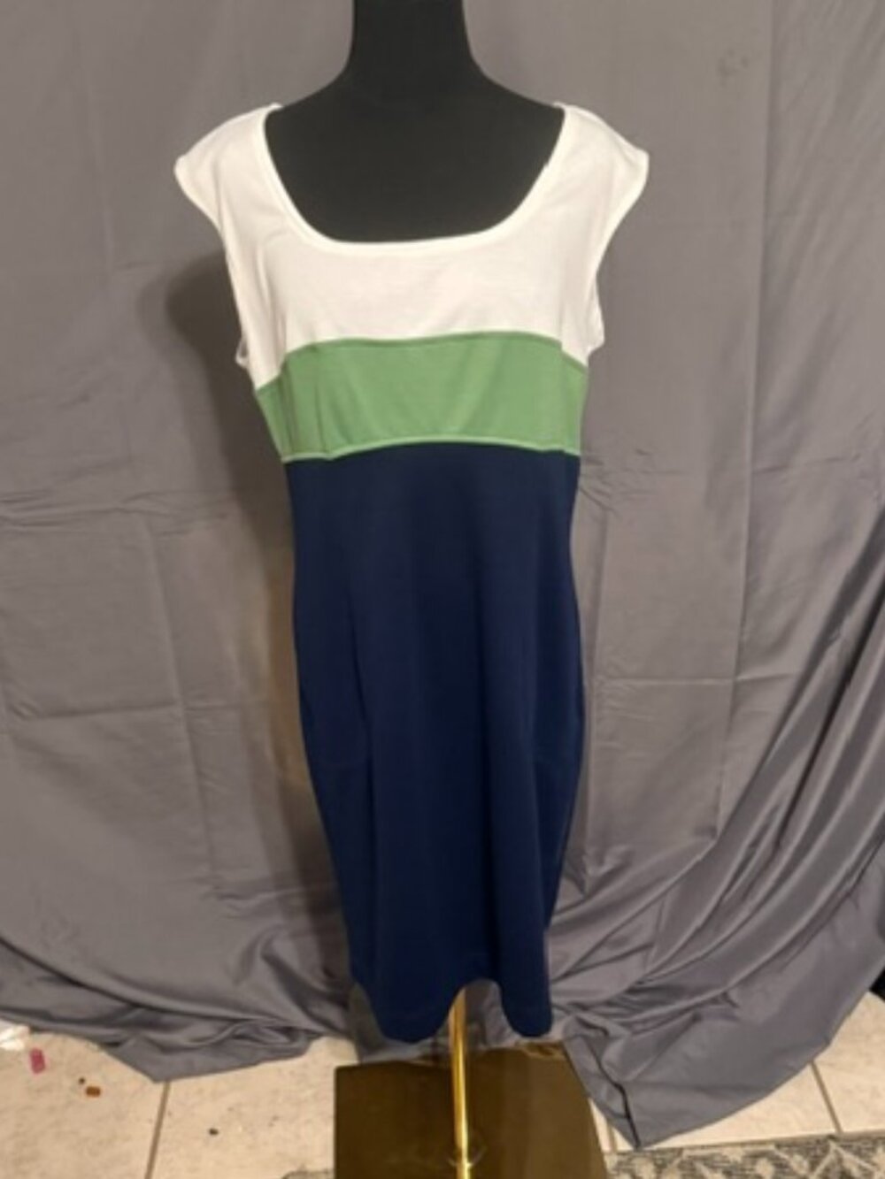 JONATHAN MARTIN Dress Size 14